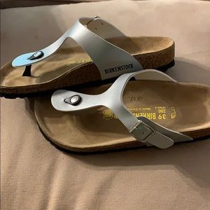Birkenstock Gizeh Silver size 39